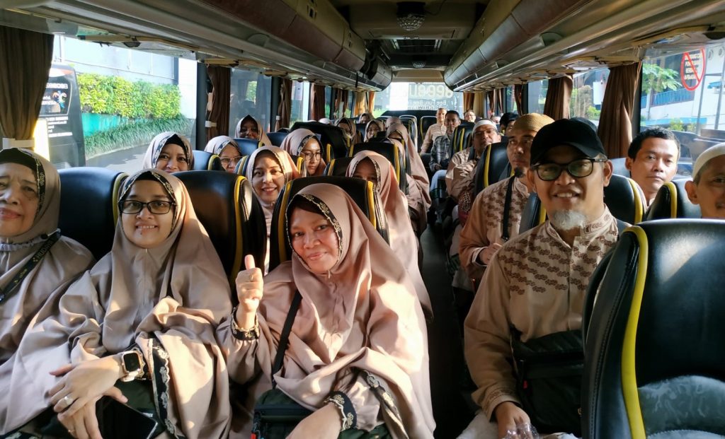 keberangkatan-jamaah-haji-3
