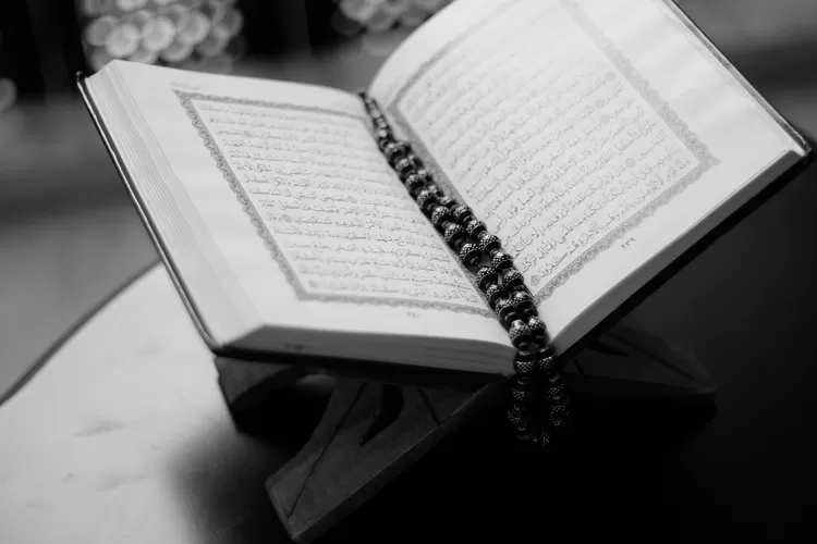 Ringan di Lisan, Berat di Timbangan