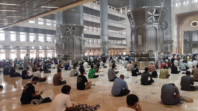 Shalat Jum’at Menghapus Dosa